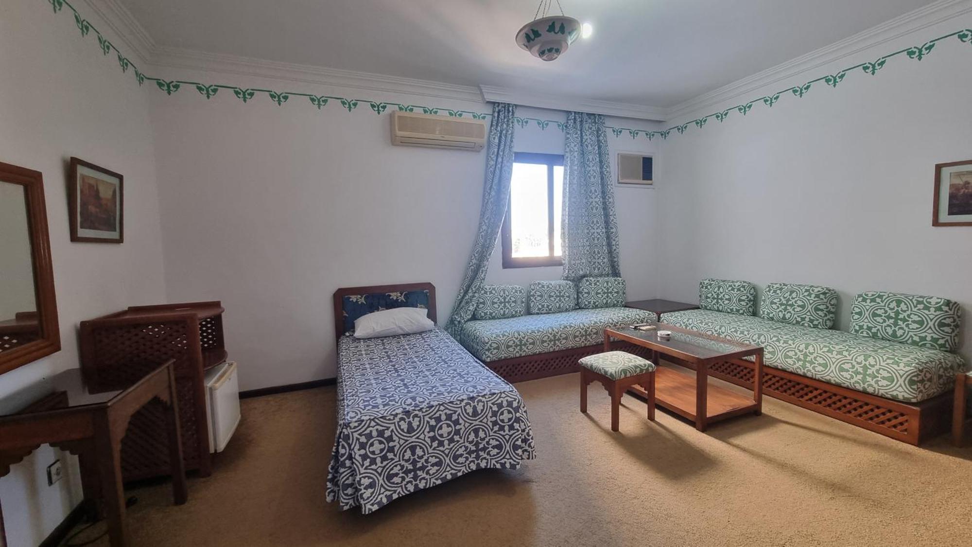Hotel Zelis Асила Екстериор снимка